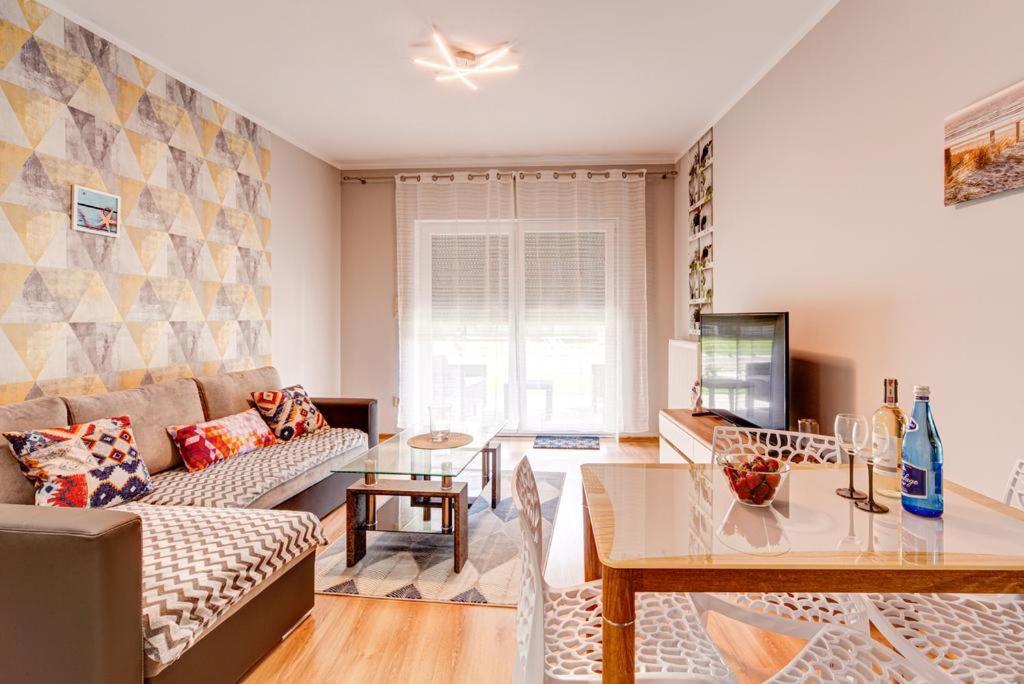 Apartament Morski Zakatek Pobierowo Exterior photo